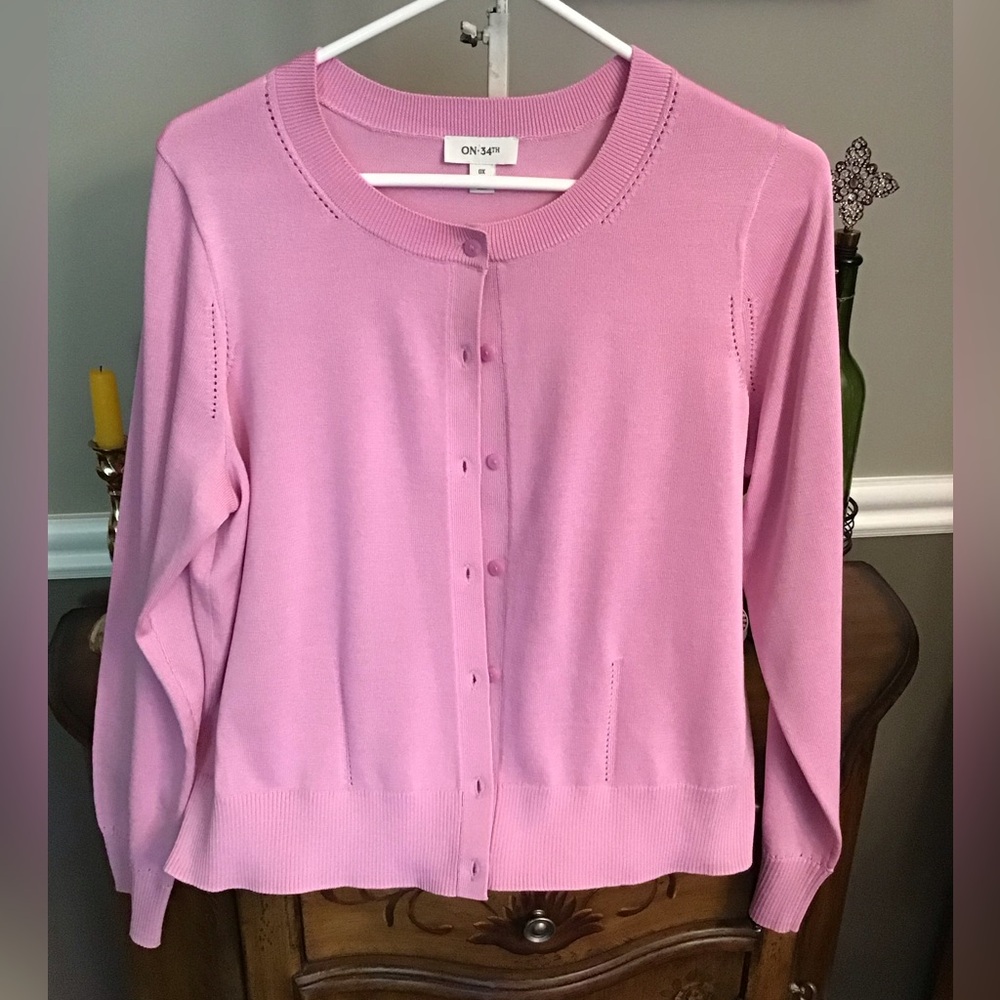 NWOT Women’s On 34th Cardigan, Size OX